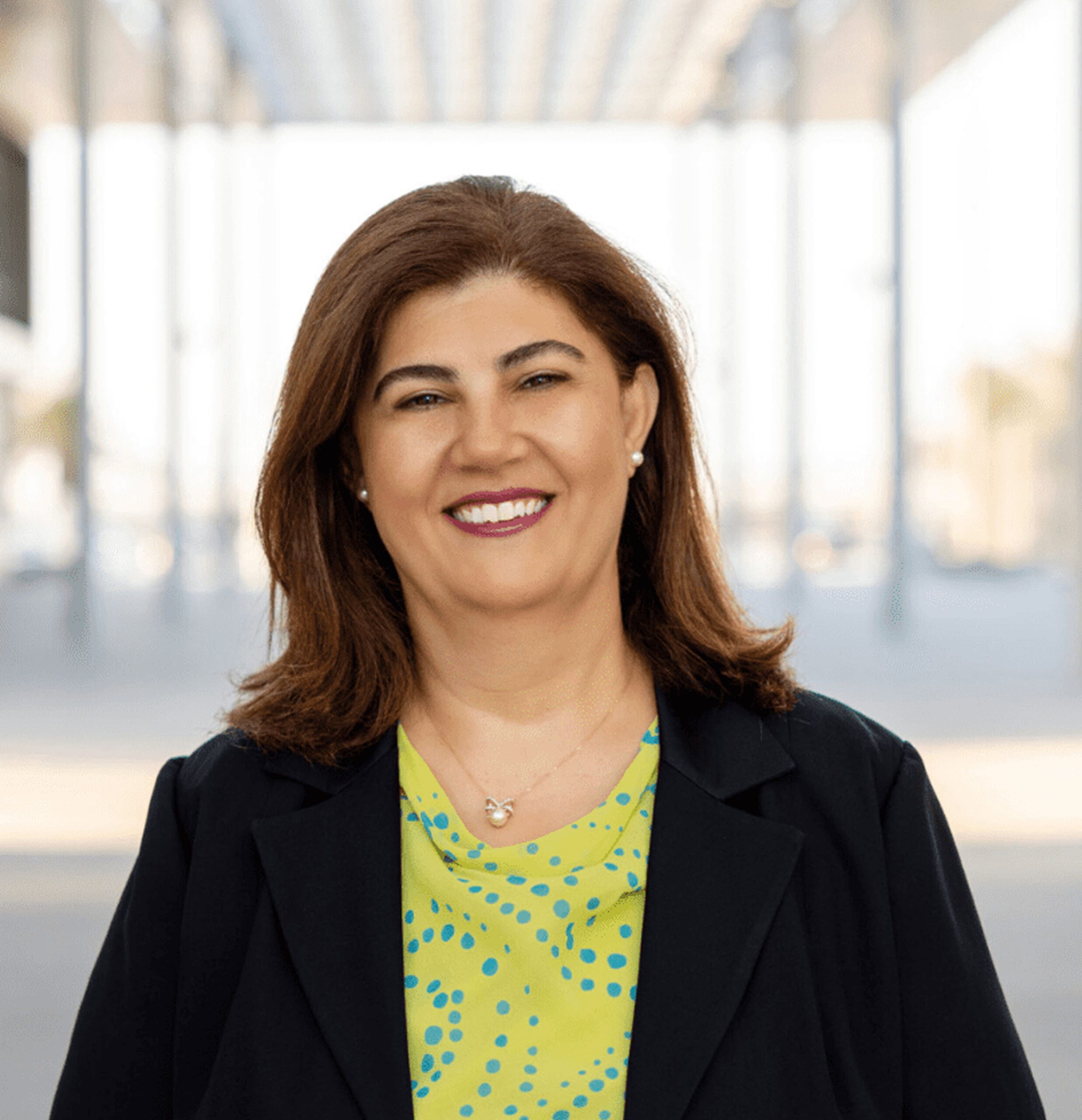 Dr Lilian Hallak